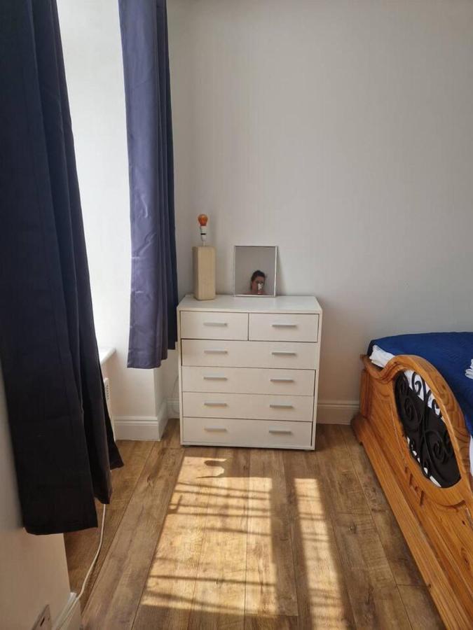 Beautiful 1-Bed Apartment In コーク エクステリア 写真